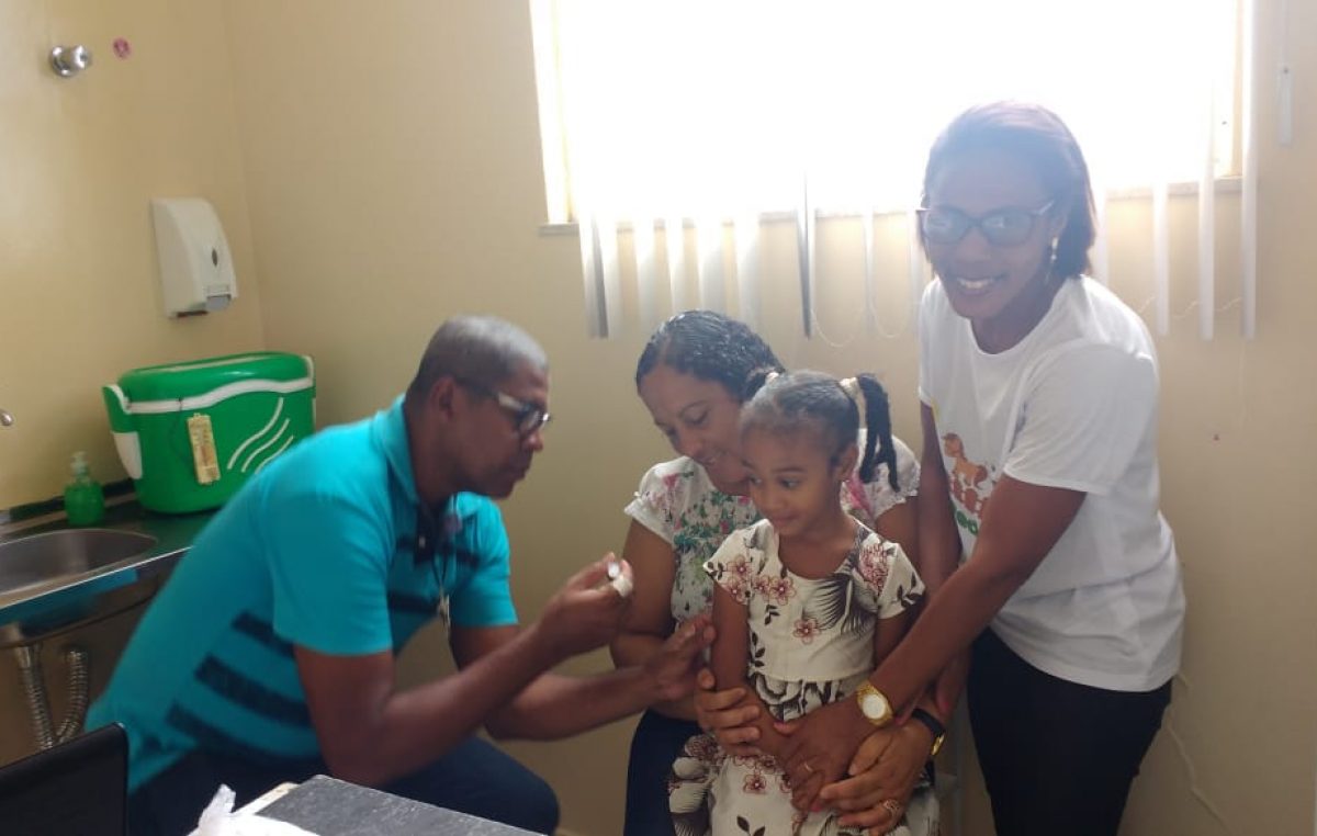 Em São Francisco do Conde, mais de 1.800 crianças já estão protegidas contra a Poliomielite e o Sarampo