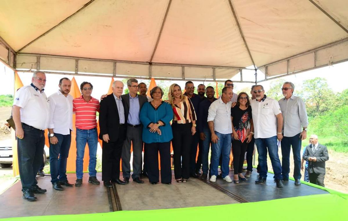 Governo, Prefeitura e entidades automobilísticas unidos em Solenidade de Assinatura de Ordem de Serviço para Construção do Kartódromo de São Francisco do Conde