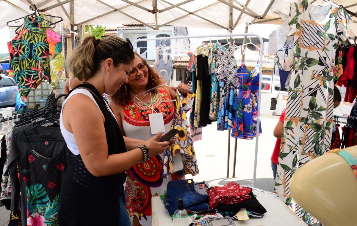 Feira de Negócio atrai clientes e movimenta o comércio de São Francisco do Conde