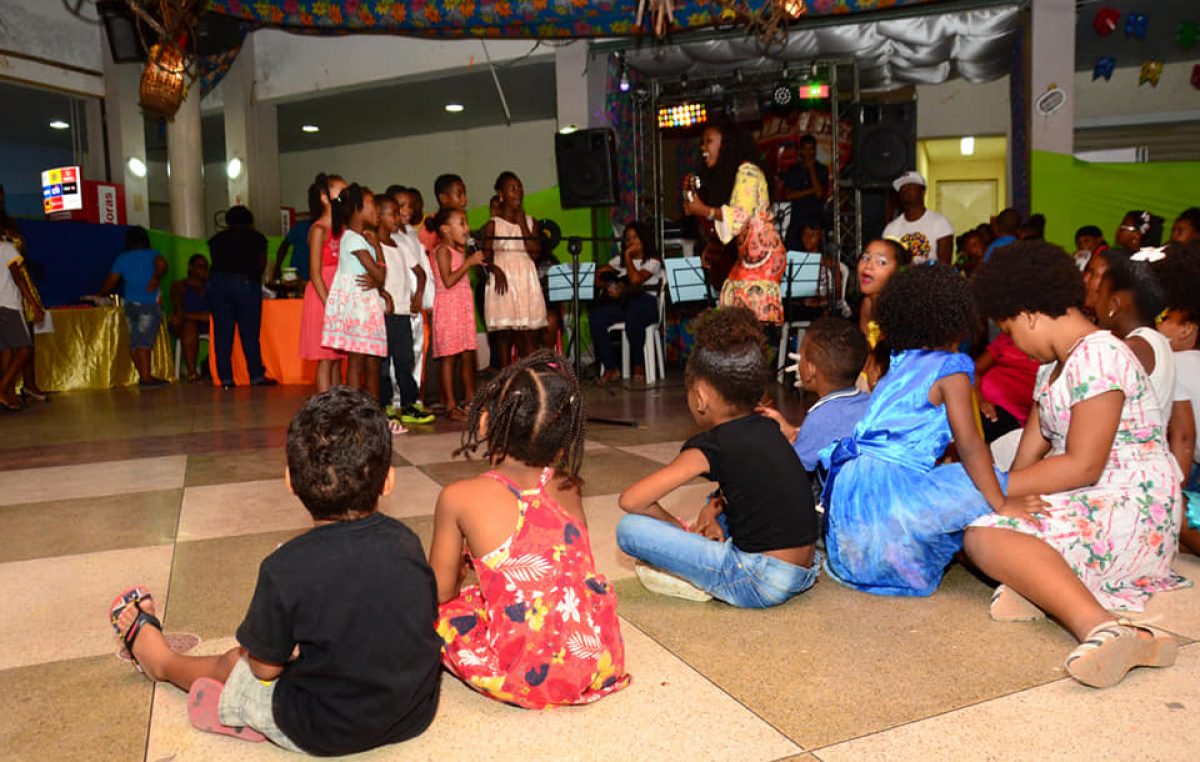 Festa retrô animou os beneficiários atendidos pelo CRAS da Sede
