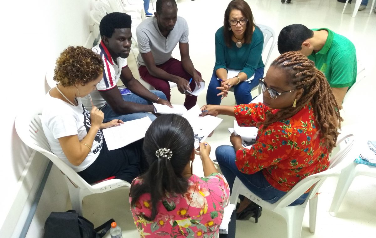 Reflexão crítica e muito diálogo marcam a construção coletiva do Currículo Franciscano