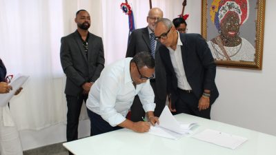 Prefeito assina Acordo de Cooperação Técnica entre a Prefeitura e a Previdência Social