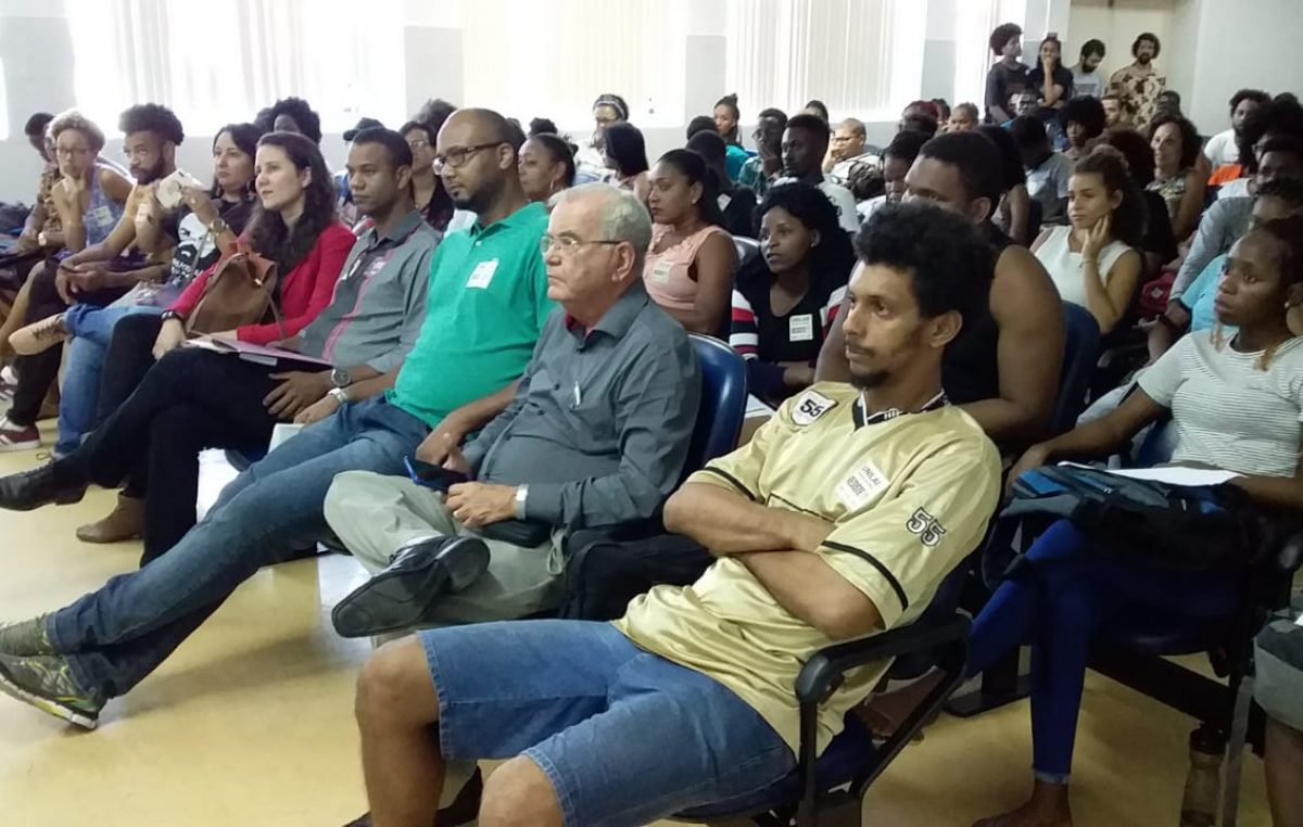 Ato Público em defesa da Educação e Campus dos Malês