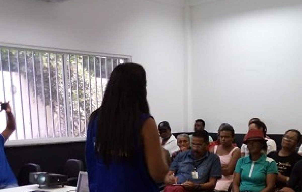 Prefeitura capacitou comerciantes da feira livre de São Francisco do Conde em uma ação intersetorial