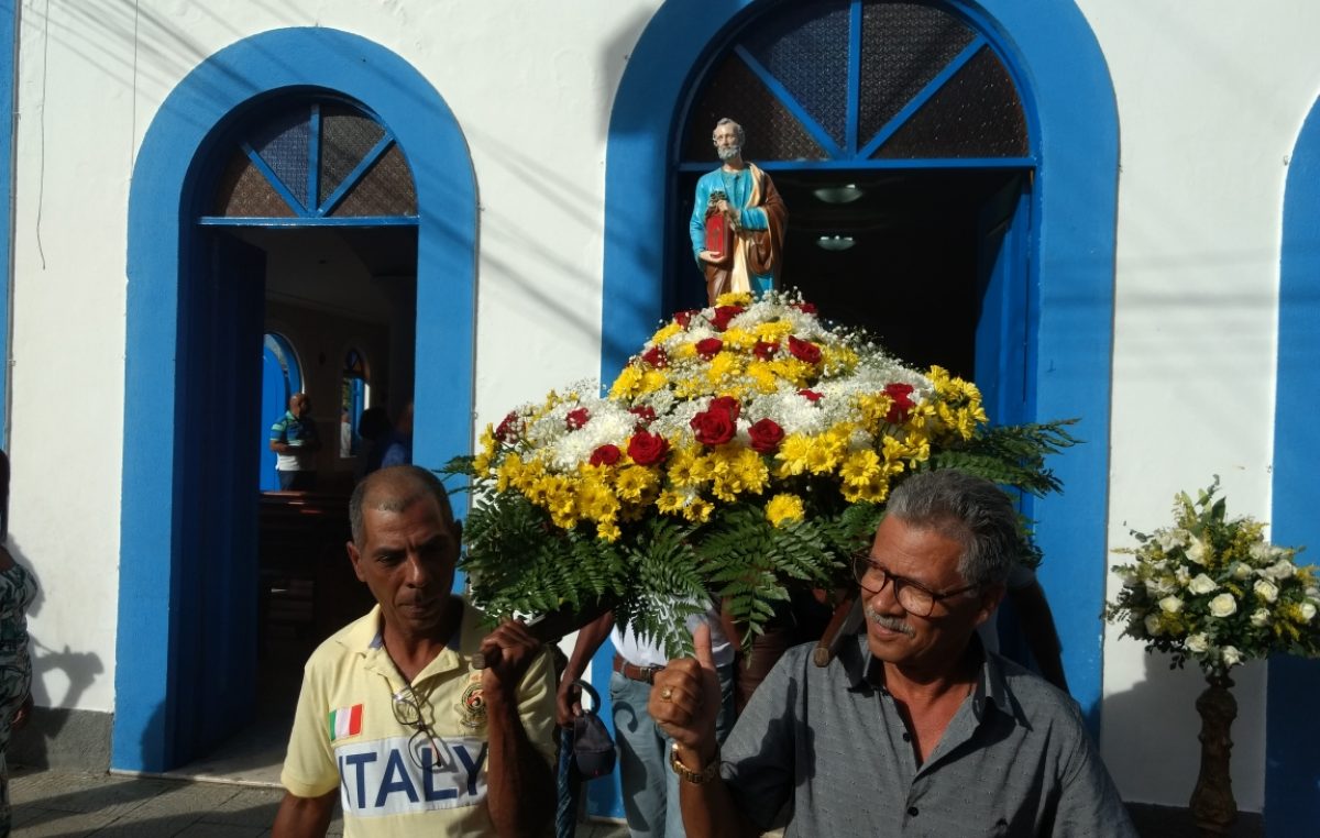 Pescadores são homenageados no Dia de São Pedro