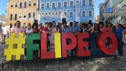 CRAS Caípe levou 28 jovens do Serviço de Convivência e Fortalecimento de Vínculos para 3ª edição do Flipelô