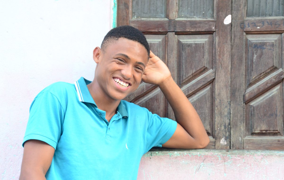 Conheça a história de superação e esperança do jovem Matheus, que ficou famoso com o hit “Vem Matcheka”