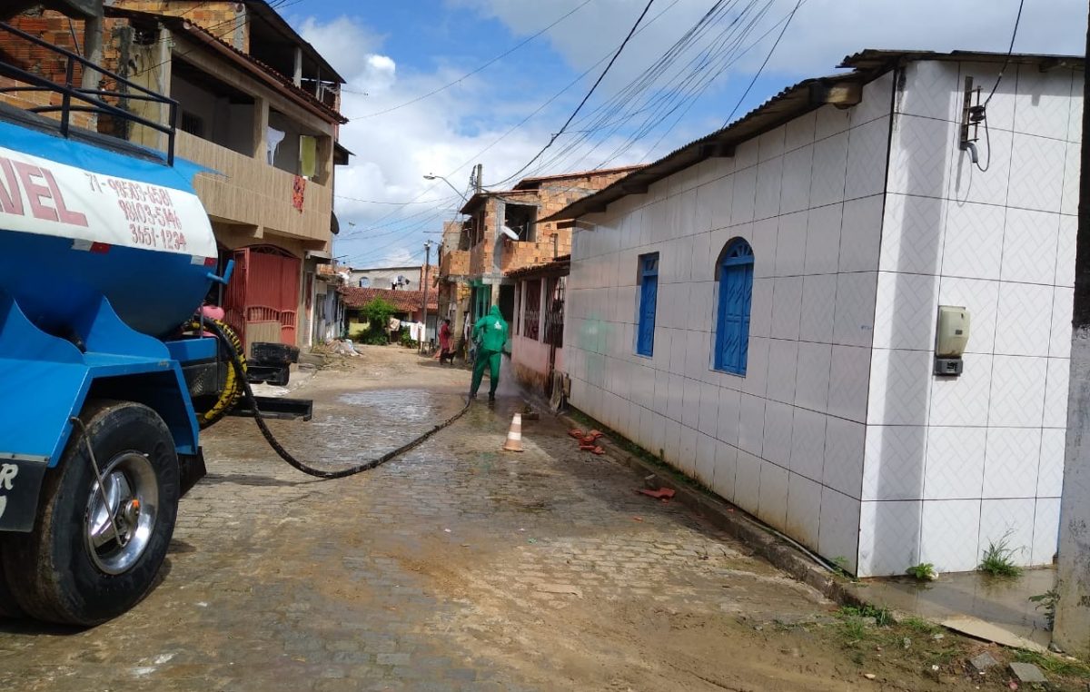Gestão municipal intensifica desinfecção nas áreas com casos confirmados de coronavírus