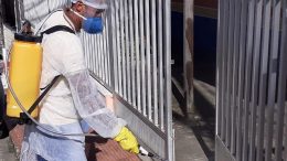 Prefeitura continua com operação de desinfecção e higienização contra o coronavírus por toda cidade