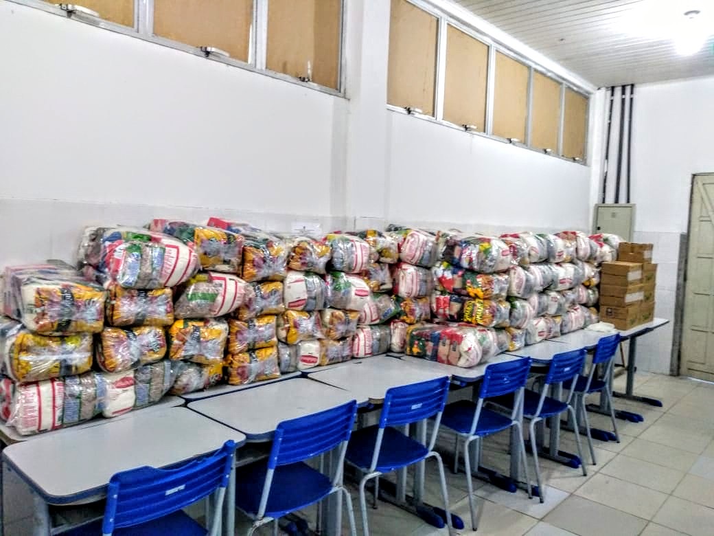 Equipe de Nutrição da SEDUC faz visita técnica às unidades escolares durante entrega dos Kits de Alimentação Escolar