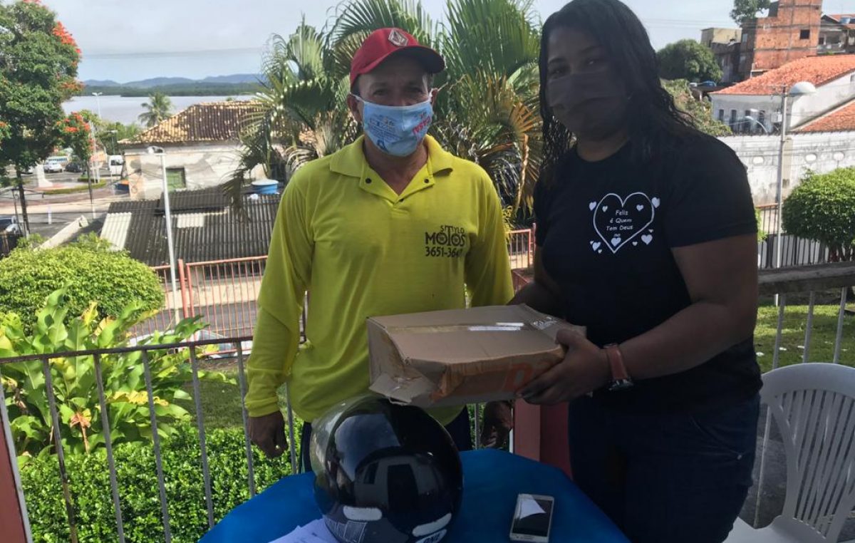 Prefeitura distribui kits de higiene para combater novo coronavírus