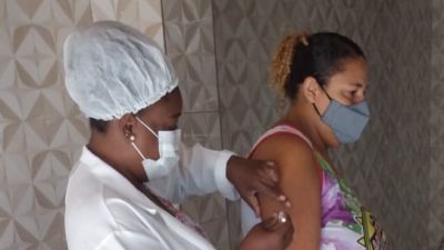 São Francisco do Conde intensifica vacinação de adultos entre 20 e 49 anos, contra sarampo, caxumba e rubéola
