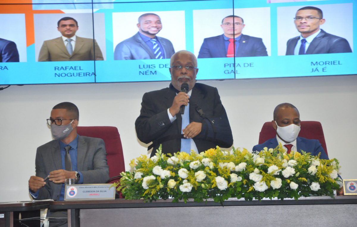 Antônio Calmon toma posse como prefeito de São Francisco do Conde