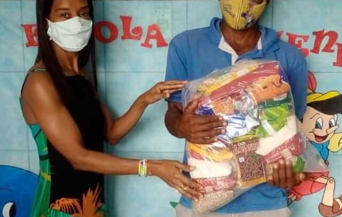 Educação já distribuiu mais de 21 mil Kits Alimentação Escolar em 2021