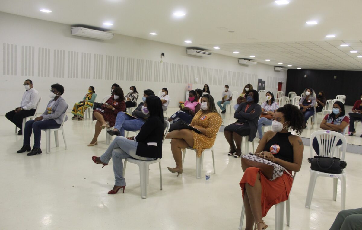 Prefeitura promoveu evento para tratar do combate a violência contra mulher