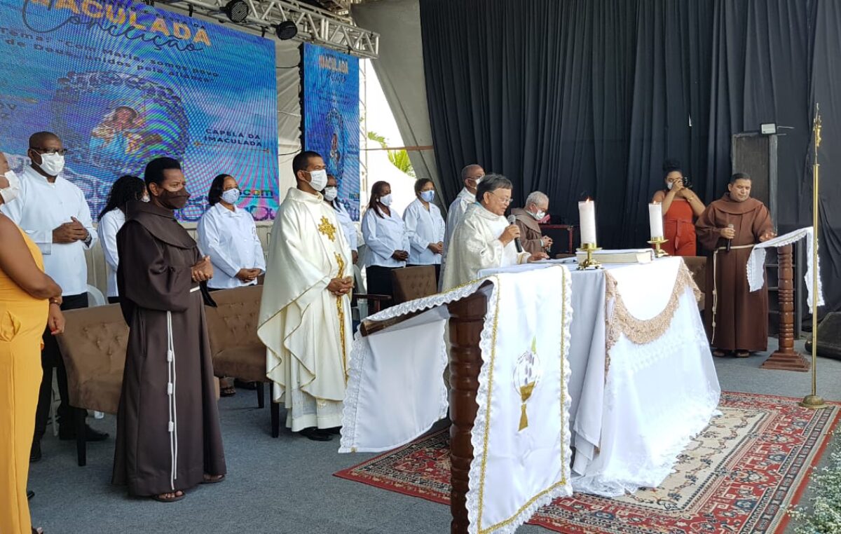 Dia 08 de dezembro concentra fim dos festejos de Nossa Senhora e abertura da Praça Natalina