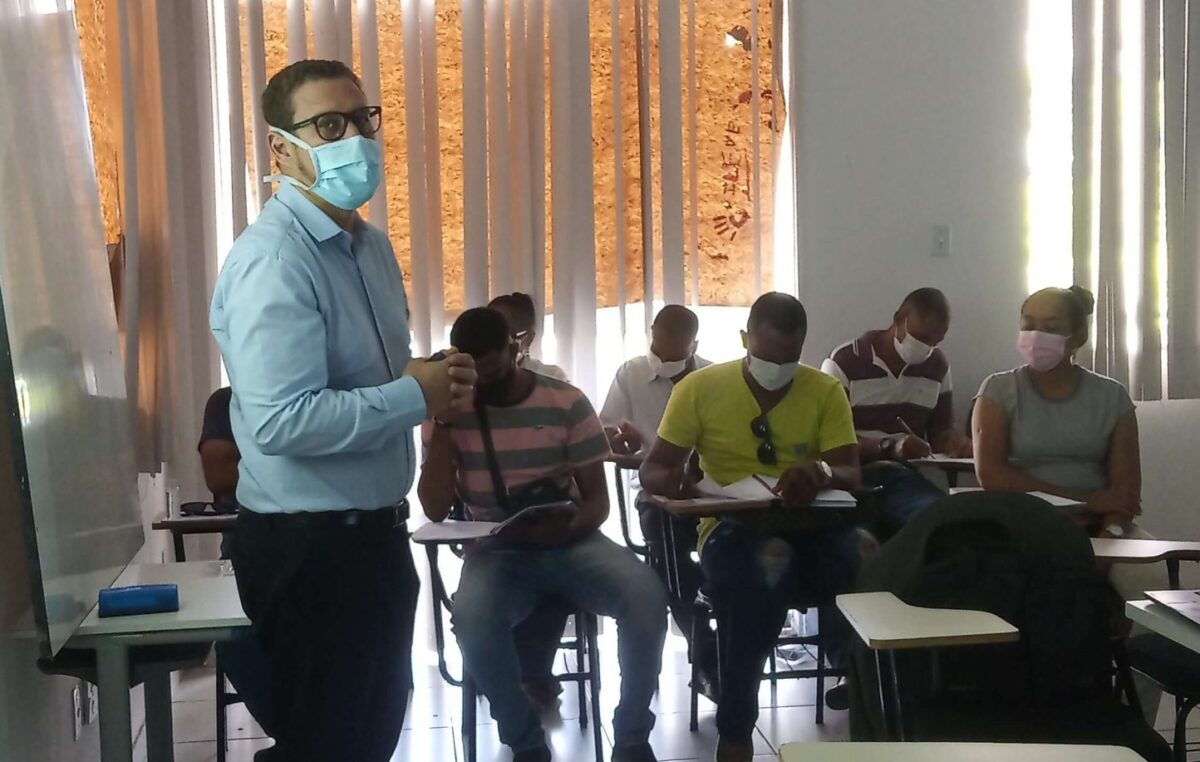 Escola de Governo realiza curso de Gestão de Bens Móveis e Imóveis