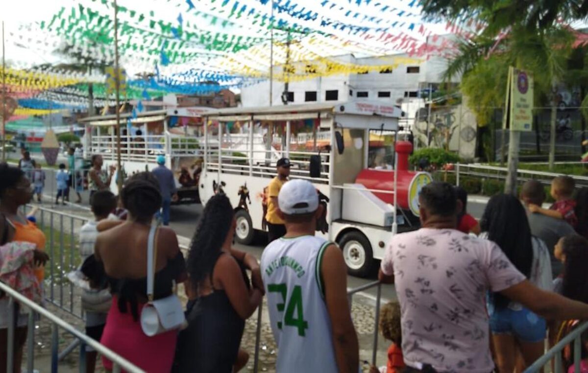 Crianças se divertem no Arraiá Joia do Recôncavo