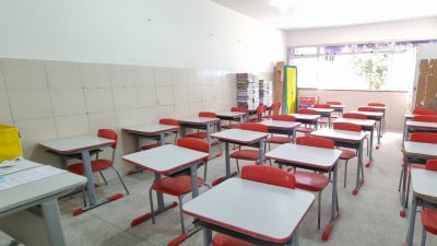 Prefeitura entrega mais duas escolas requalificadas à população