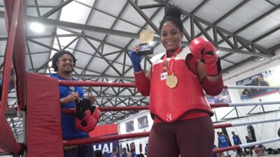 Atleta franciscana conquista primeiro lugar no Festival de Muay Thai