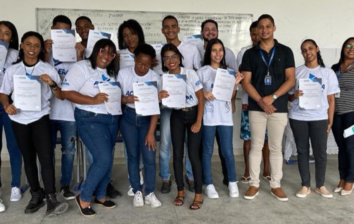 SEPLANDEC: Prefeitura entrega certificados do Projeto Acelera São Francisco e dá início a novos cursos profissionalizantes