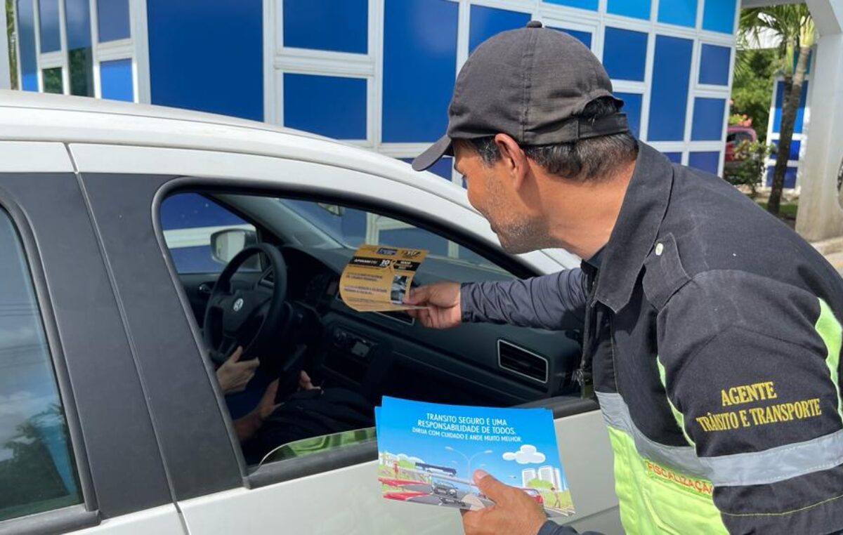 Prefeitura realizou Blitz Educativa do Maio Amarelo