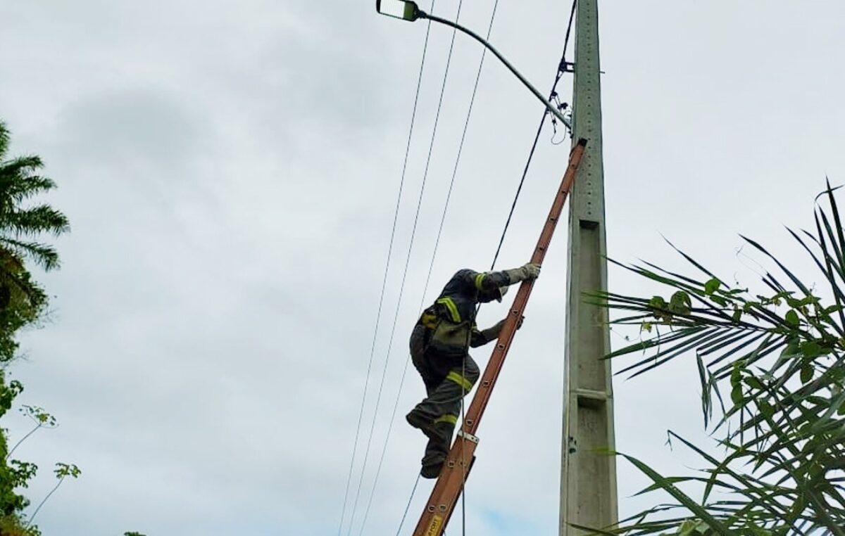 Programa Banho de Luz: Prefeitura continua ampliando e modernizando o campo de iluminação pública por toda cidade