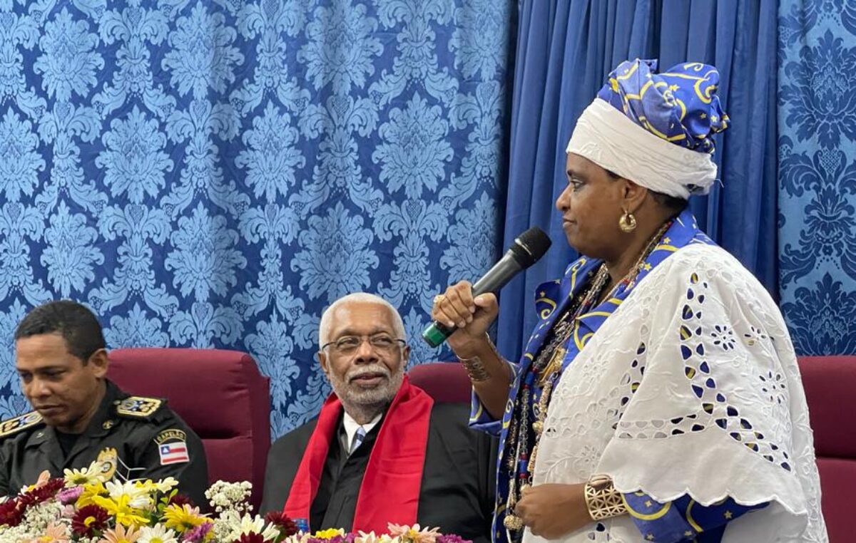 Emoção e homenagens marcaram a edição do Troféu Axé Destaque e a entrega de título Dr. Honoris Causa às personalidades franciscanas