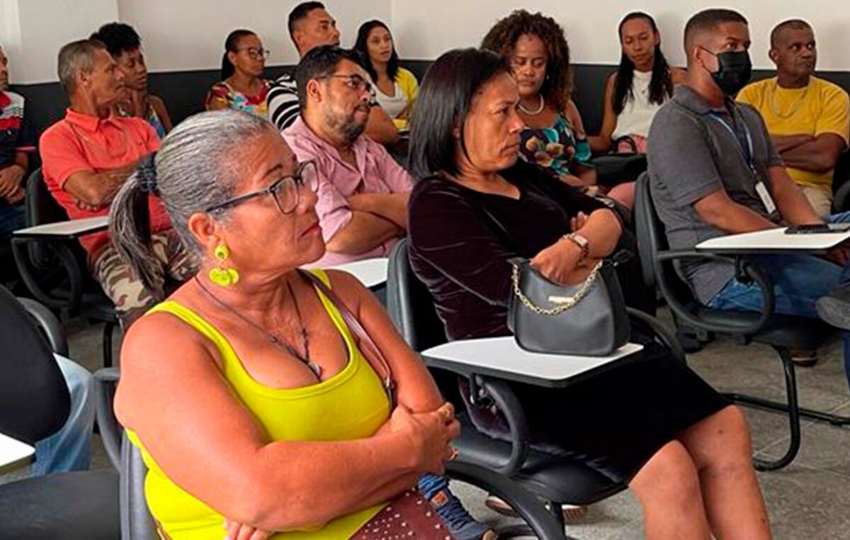 SEPLANDEC realizou reunião com comerciantes locais para dialogar sobre o Arraiá Joia do Recôncavo 2023