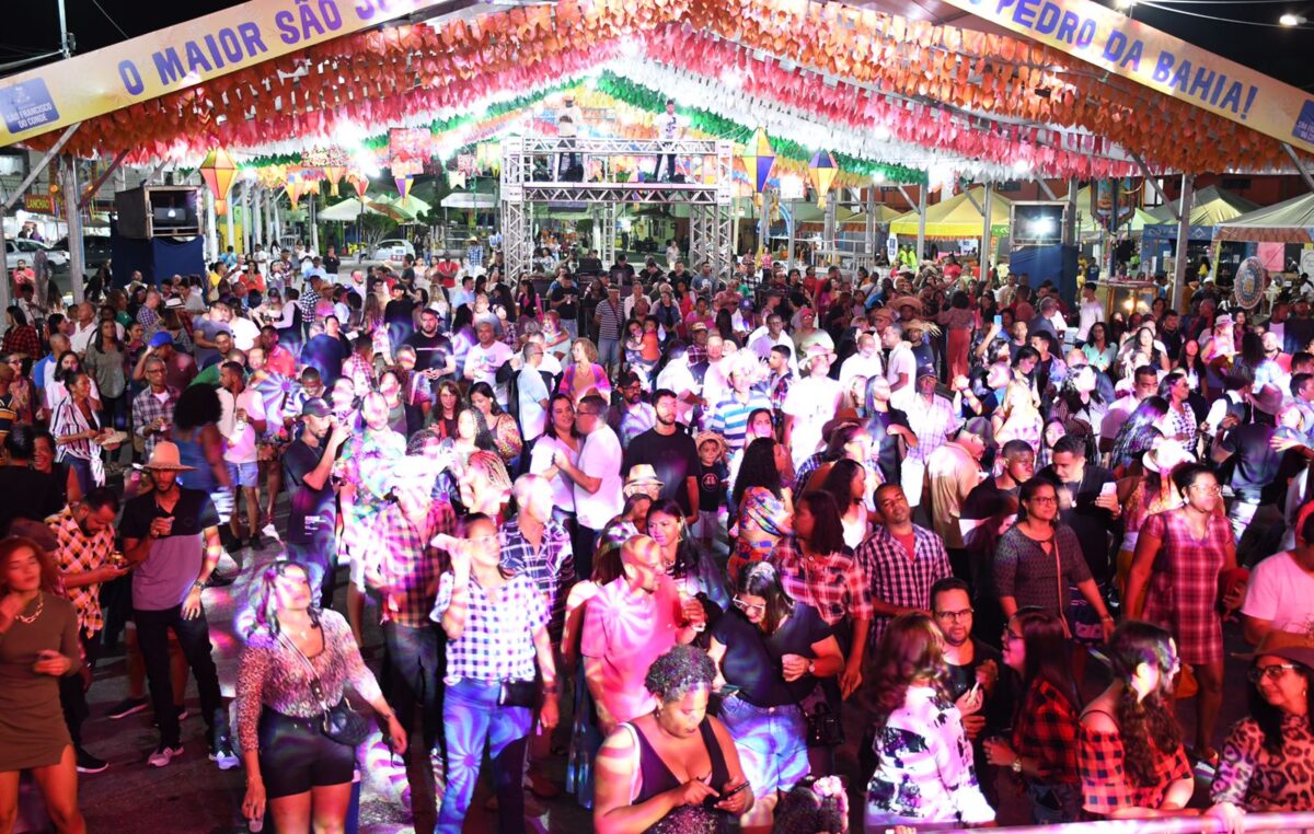 Sucesso de público marcou o primeiro dia do Arraiá Joia do Recôncavo, em São Francisco do Conde