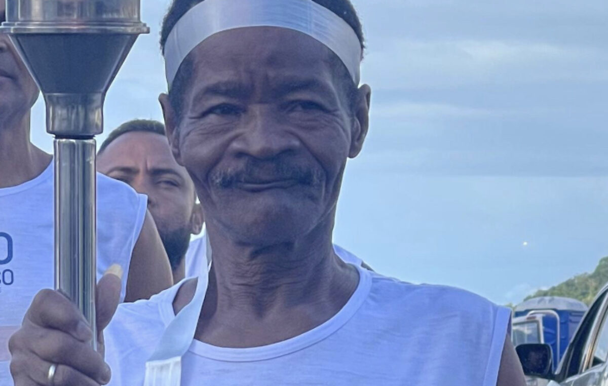 Fogo simbólico do 2 de Julho chegou à São Francisco do Conde nesta sexta-feira (30)