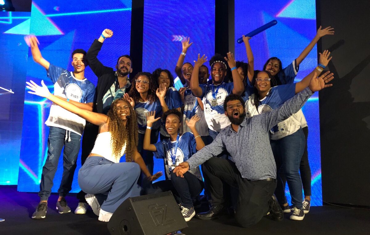 Estudantes de São Francisco do Conde são medalhistas em maratona nacional de tecnologia, com mais de 915 mil estudantes envolvidos!