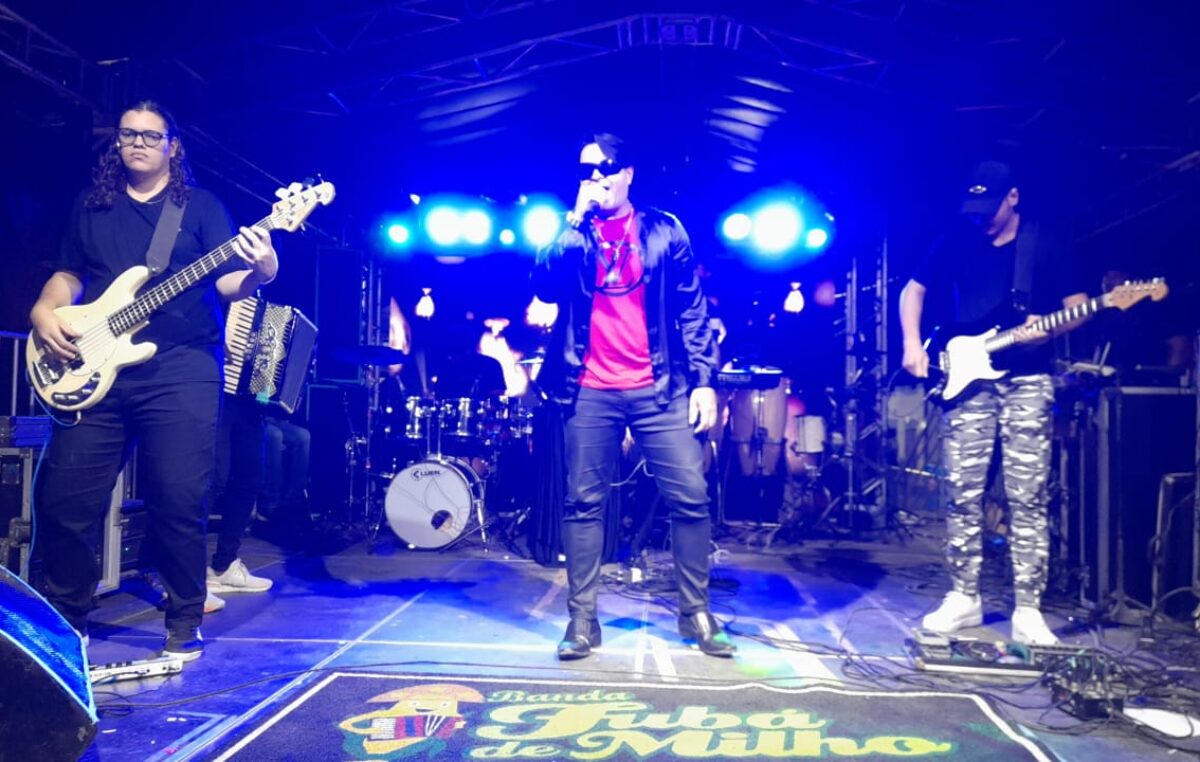 Segunda noite de Arraiá Joia do Recôncavo começou com casa cheia