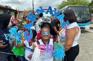 (SEDES), levou a energia do Carnaval para os CRAS Muribeca e CRAS Caipe!