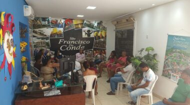 Prefeitura dialoga com donos de bares e restaurantes do Mercado Cultural