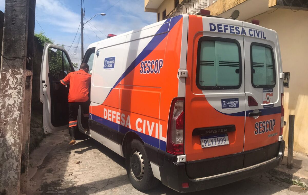 São Francisco do Conde registra 200 mm de chuva sem casos graves; Defesa Civil mantém alerta.