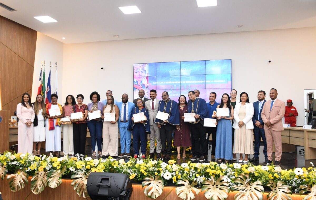 Sessão Solene na Câmara celebra 29 de junho com homenagem à história e premiação do Concurso de Redação