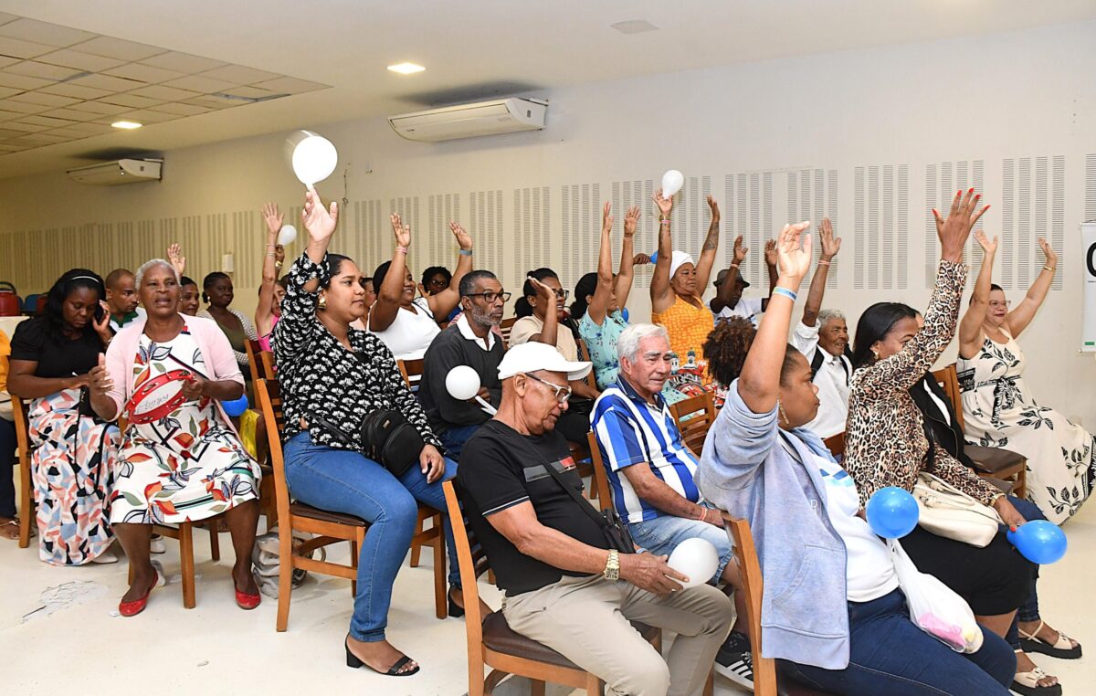 Prefeitura promove ação de saúde e bem-estar para estudantes da EJA I