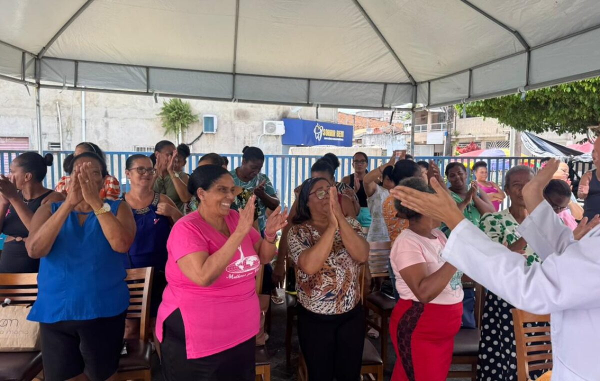 Quem se cuida voa mais alto: ação na CRESAM promove conscientização sobre o câncer de mama
